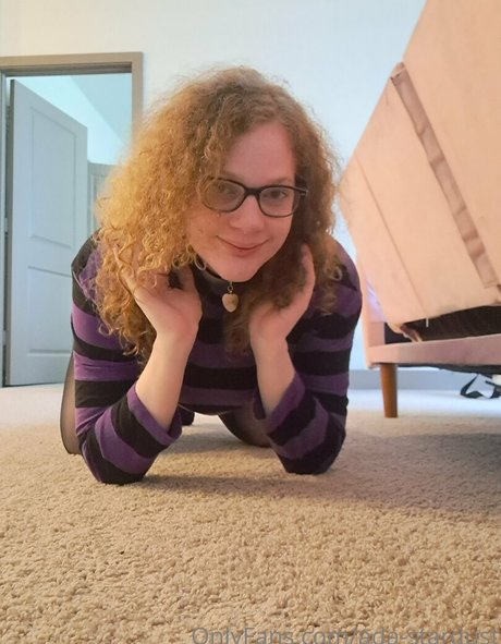 ada stardust onlyfans model photo