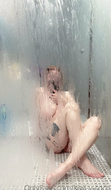 kiwi y coco onlyfans naked