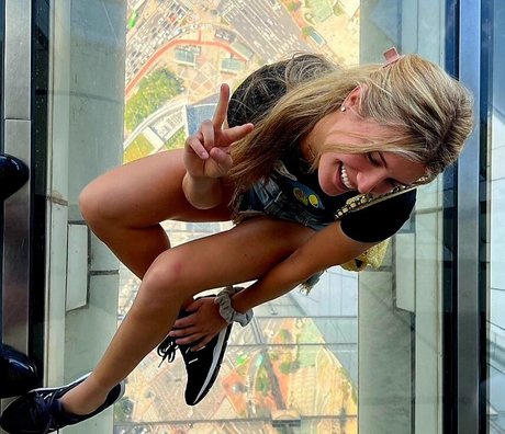 Eugenie Genie Bouchard onlyfans page