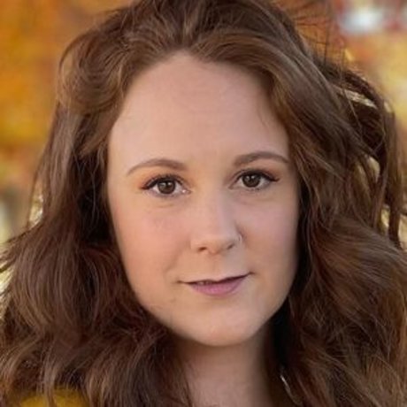 Ashleigh Burton onlyfans strip