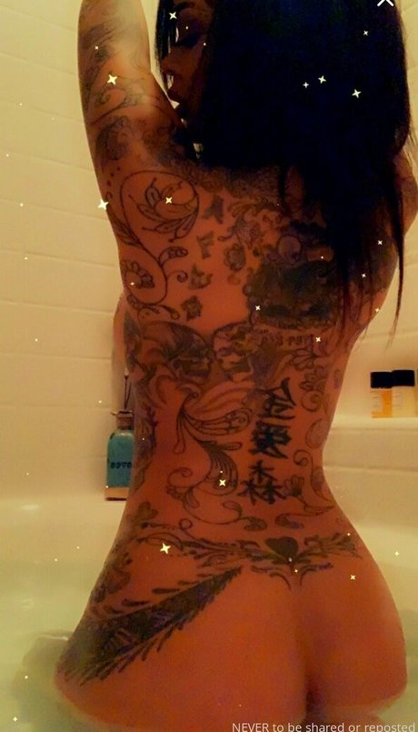 Amanda McNair only fans