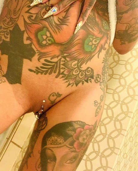 Amanda McNair naked onlyfans