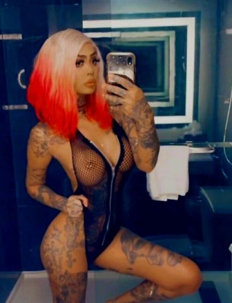 Amanda McNair onlyfans nudes leaks
