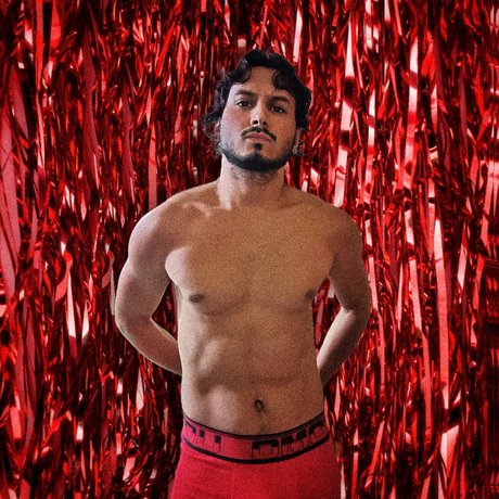 Marcos Venturelli onlyfans tits