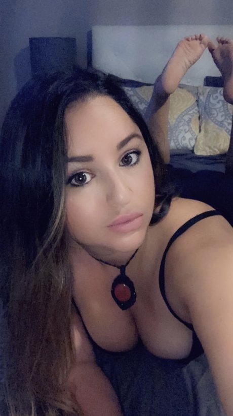 Gypsy Sole onlyfans content type