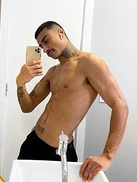 Vinicius onlyfans porn
