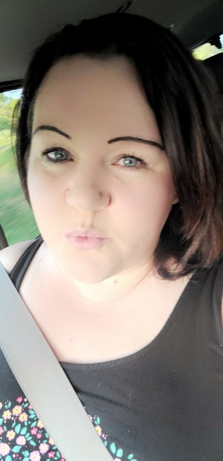 MetalNlace onlyfans leaked tits