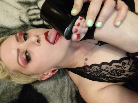 NudeTarotMuse leak onlyfans