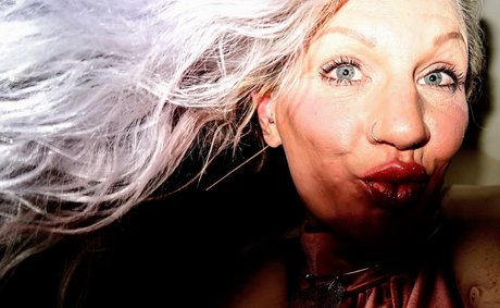 _Blu Eyed Gemini_ onlyfans pics nude