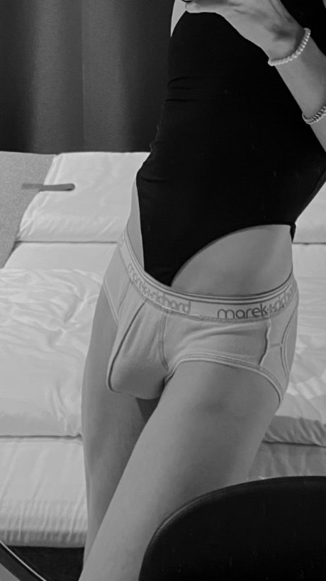 noel_ onlyfans nude content