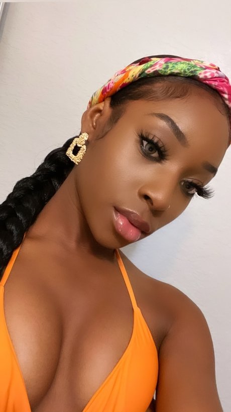 Niyah nude onlyfans