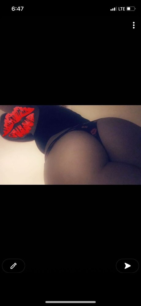 Nilla Vanillaa onlyfans model