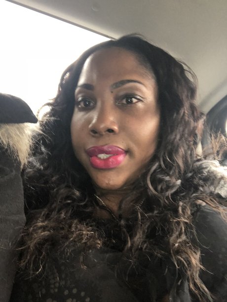 nikkiww2 onlyfans creator