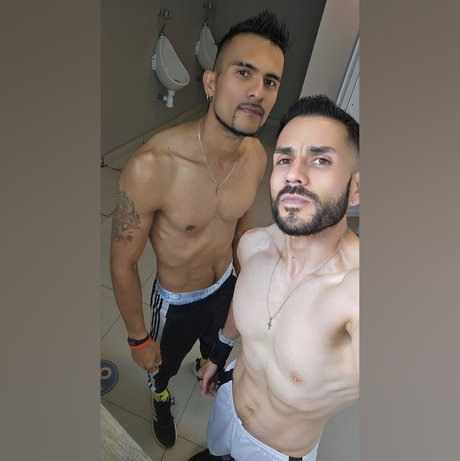 Colombiano onlyfans images