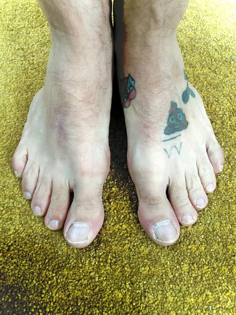 Pedicash is on onlyfans