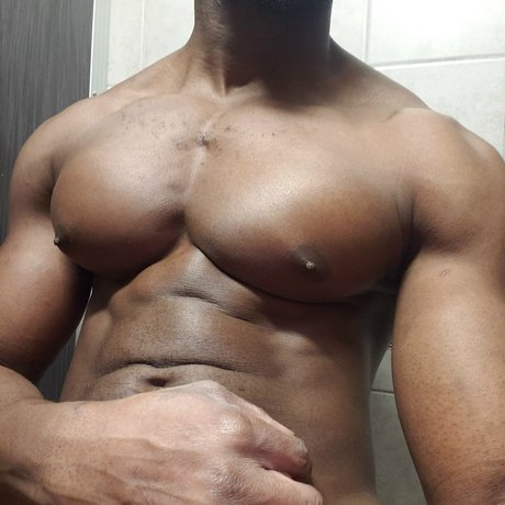 Pec Panther naked onlyfans leak