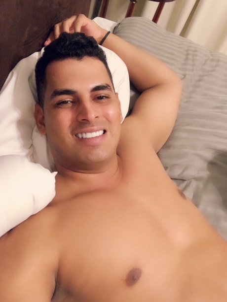 oscar enrique Casta eda rosales onlyfans tits