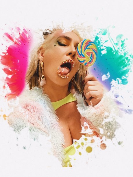 Olya Meow onlyfans leak