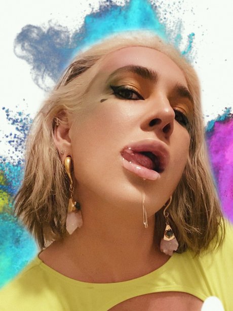 Olya Meow onlyfans porn free