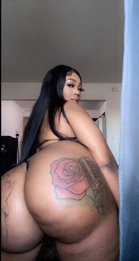 PrettyCheekss onlyfans boobs