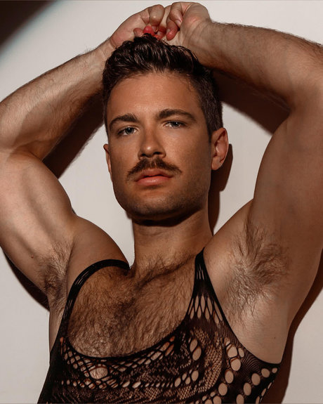 Cole McKenna only fans pics