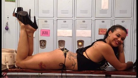 Abbie Bateman onlyfans nudes leaked