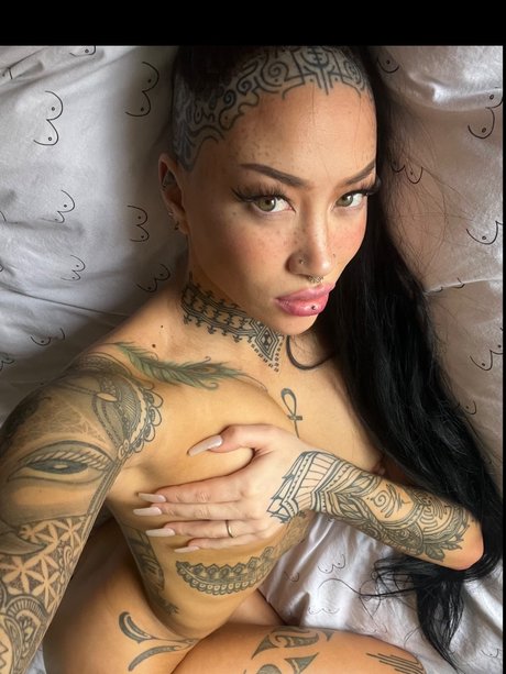 Baelien Top 4_ xxx onlyfans