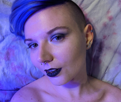 Pixie Rebelle onlyfans leaks