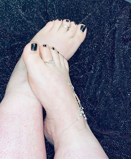 PixiePediPaws new onlyfans leak