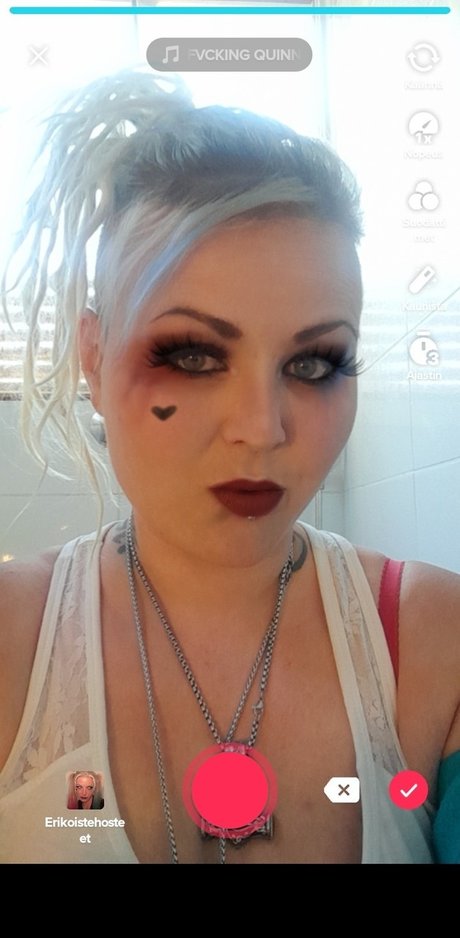 PiuPiu naked onlyfans pics