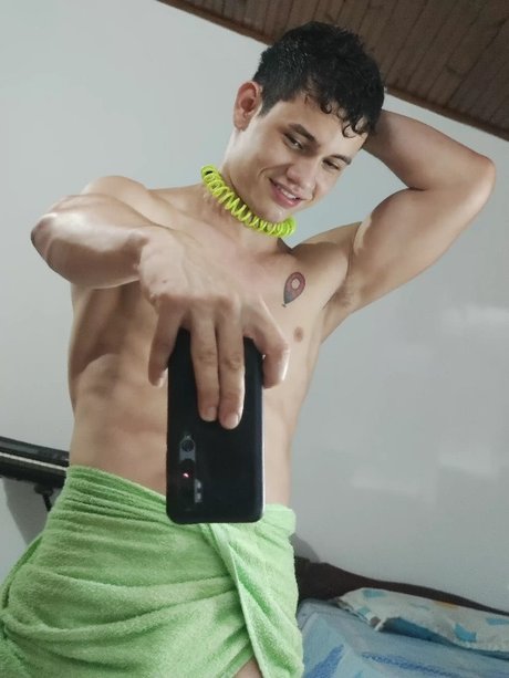 Andr s S nchez onlyfans free