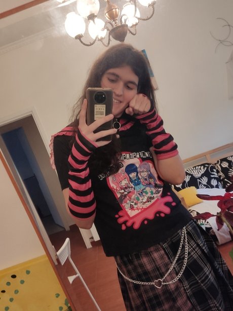 PinkyAli onlyfans content type