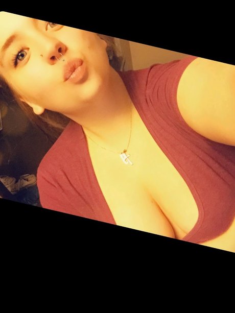 Pheonix feet onlyfans