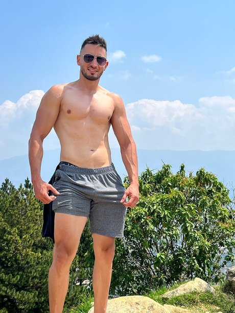 PeterEscobar_ nude onlyfans pics