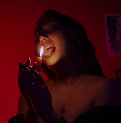 Raven Top 6 9_ onlyfans creator