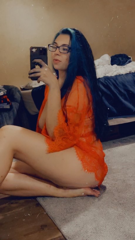QueenLucy onlyfans porno
