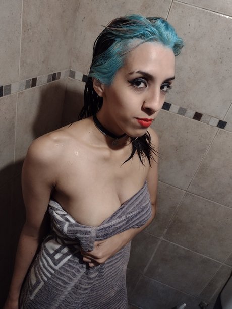 Queen Maru_ onlyfans content type