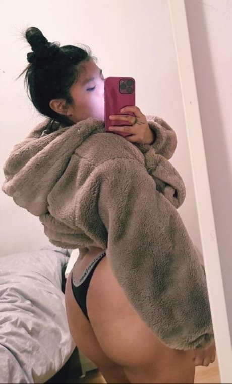 SILVIA JHOVANA onlyfans boobs