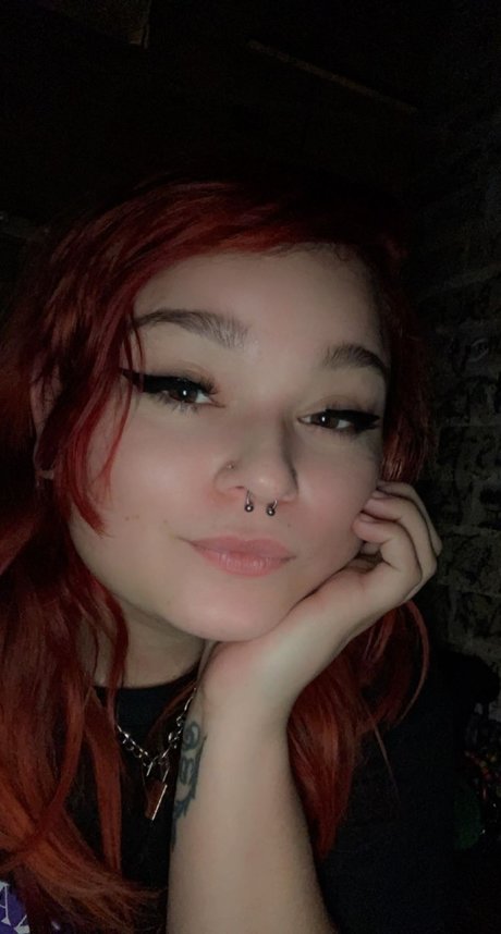 April Reign onlyfans gratis