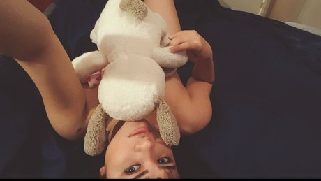 Claudia Flores onlyfans leake