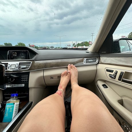 FeetOnly_ onlyfans pictures