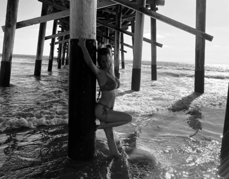 Riley Lynn nsfw onlyfans