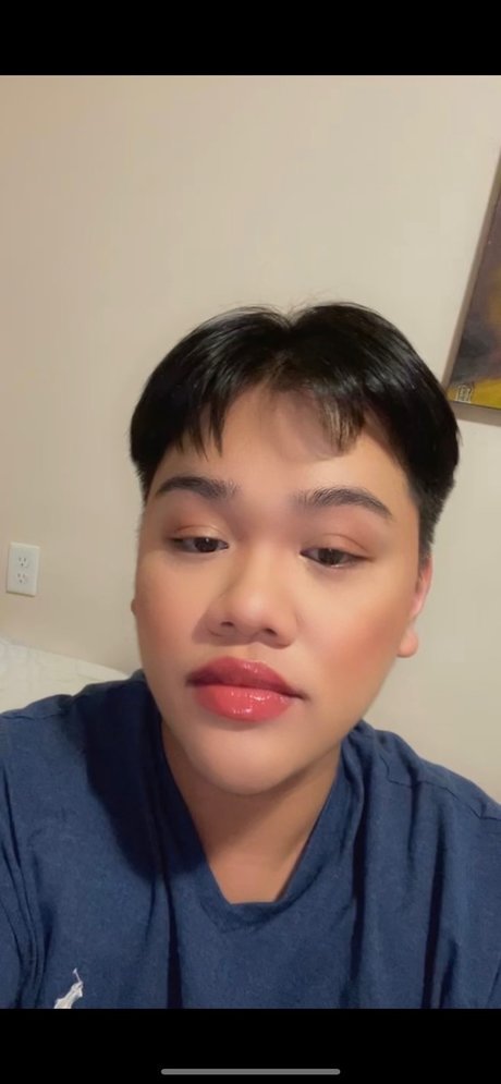 Ricky Lee is on onlyfans