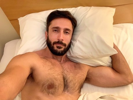 Rafael Wonsick nude onlyfans