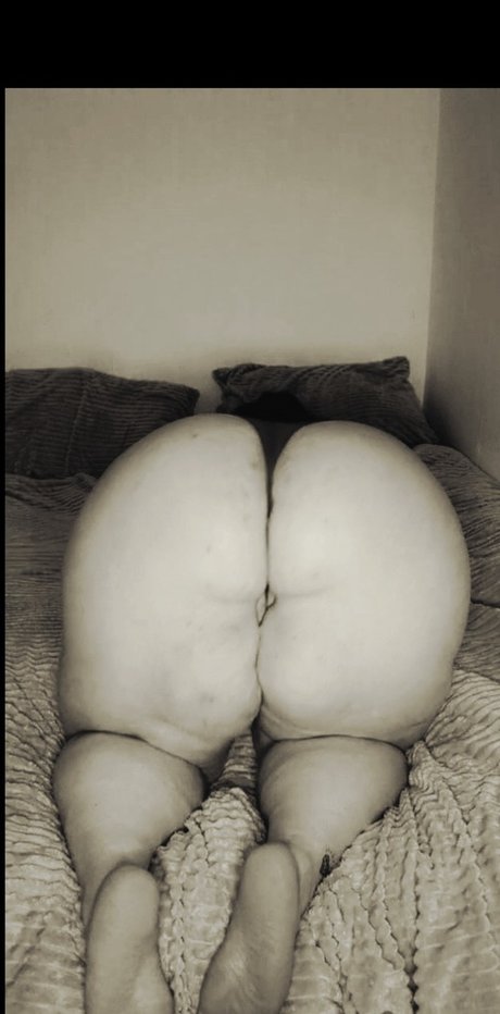 Rennie Rose_ onlyfans lesk