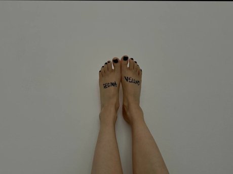 Regina Veleno onlyfans naked leaks