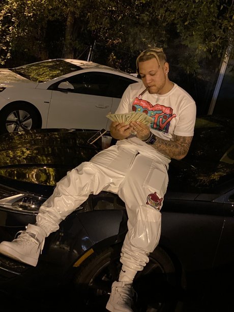 Nude Dude onlyfans content leaked