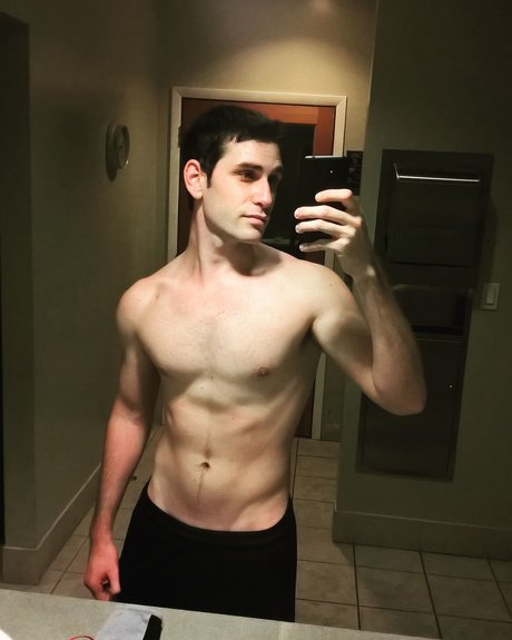 Redleafzach onlyfans xx