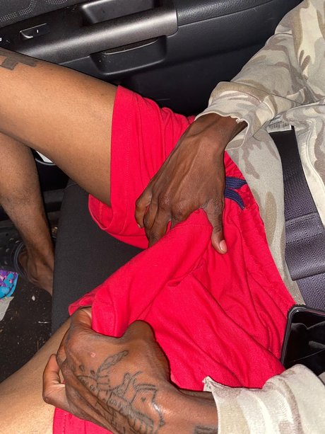 Ky Mo onlyfans leak ass