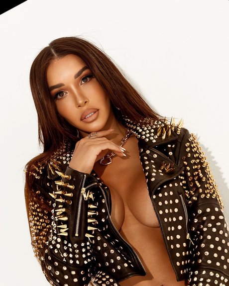 Emilly Dom ngos onlyfans leaks nudes